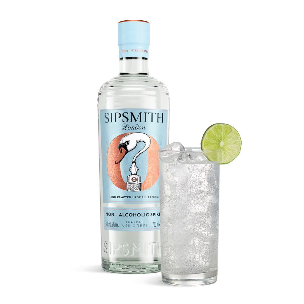Sipsmith FreeGlider alcohol-free spirit and a Gin & Tonic with lime